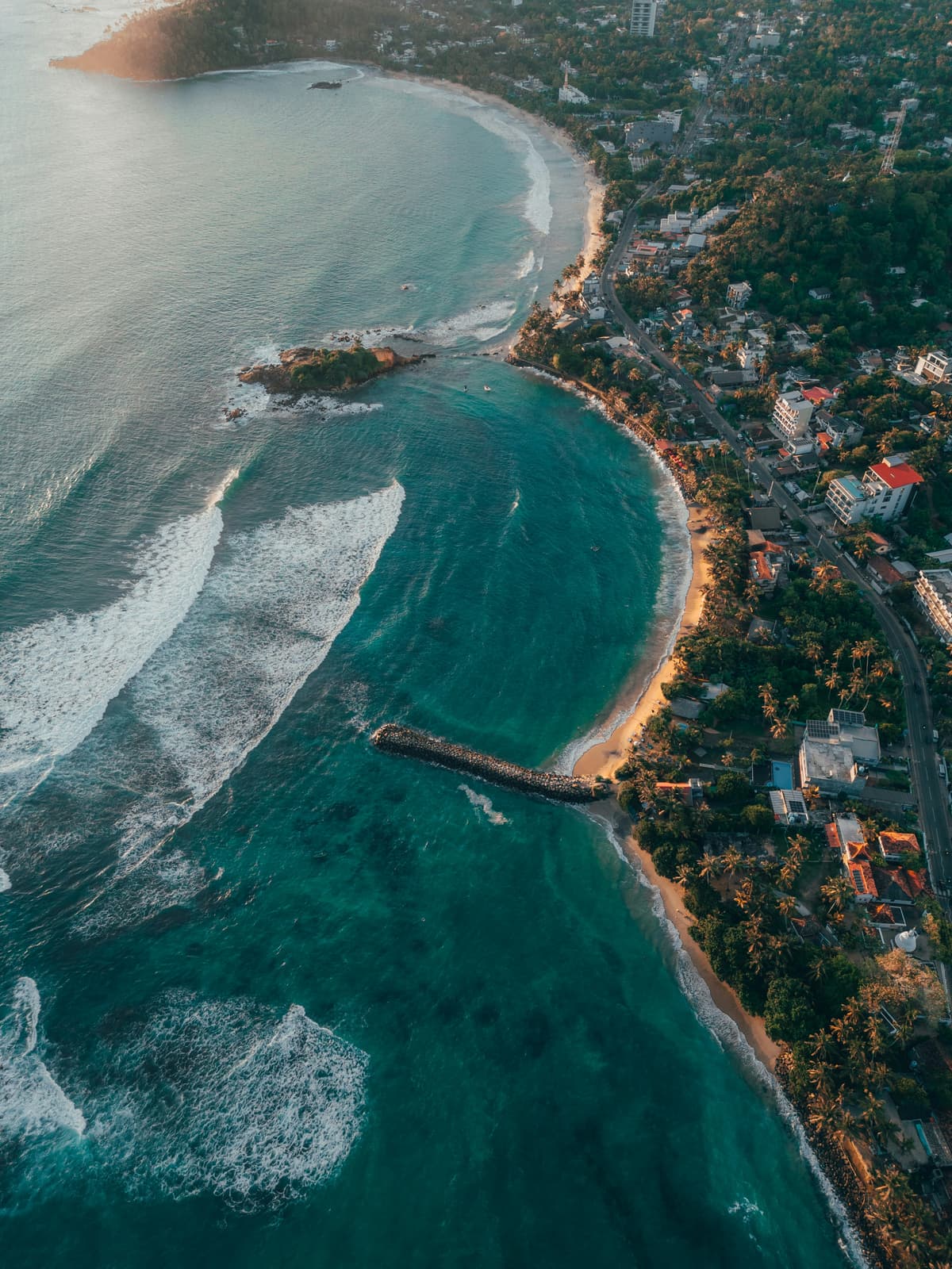 Unawatuna beach shoreline